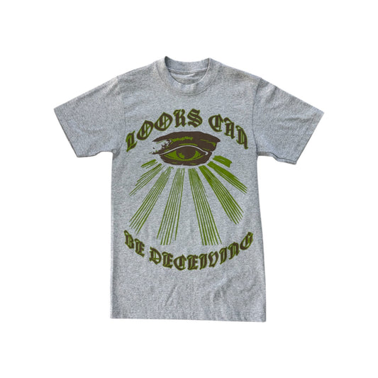 33 MILLION LOOKS T-SHIRT